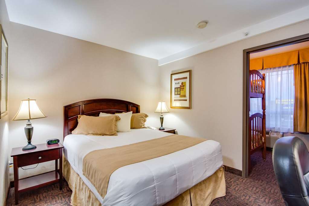 Peavine Inn & Suites High Prairie Номер фото