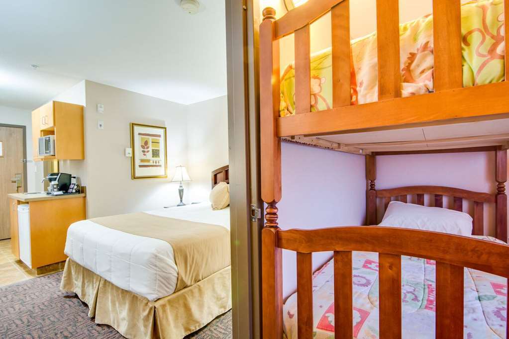 Peavine Inn & Suites High Prairie Номер фото