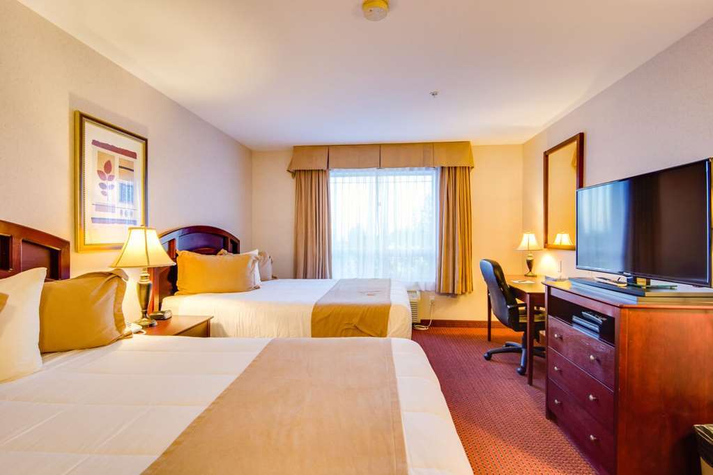 Peavine Inn & Suites High Prairie Номер фото